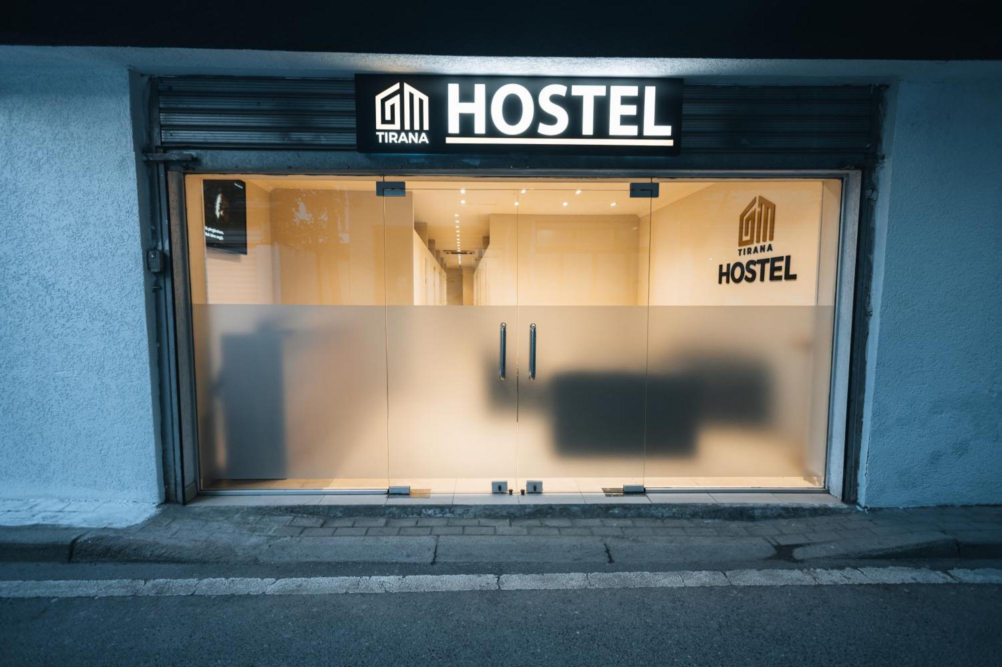 Gm Tirana Hostel Buitenkant foto
