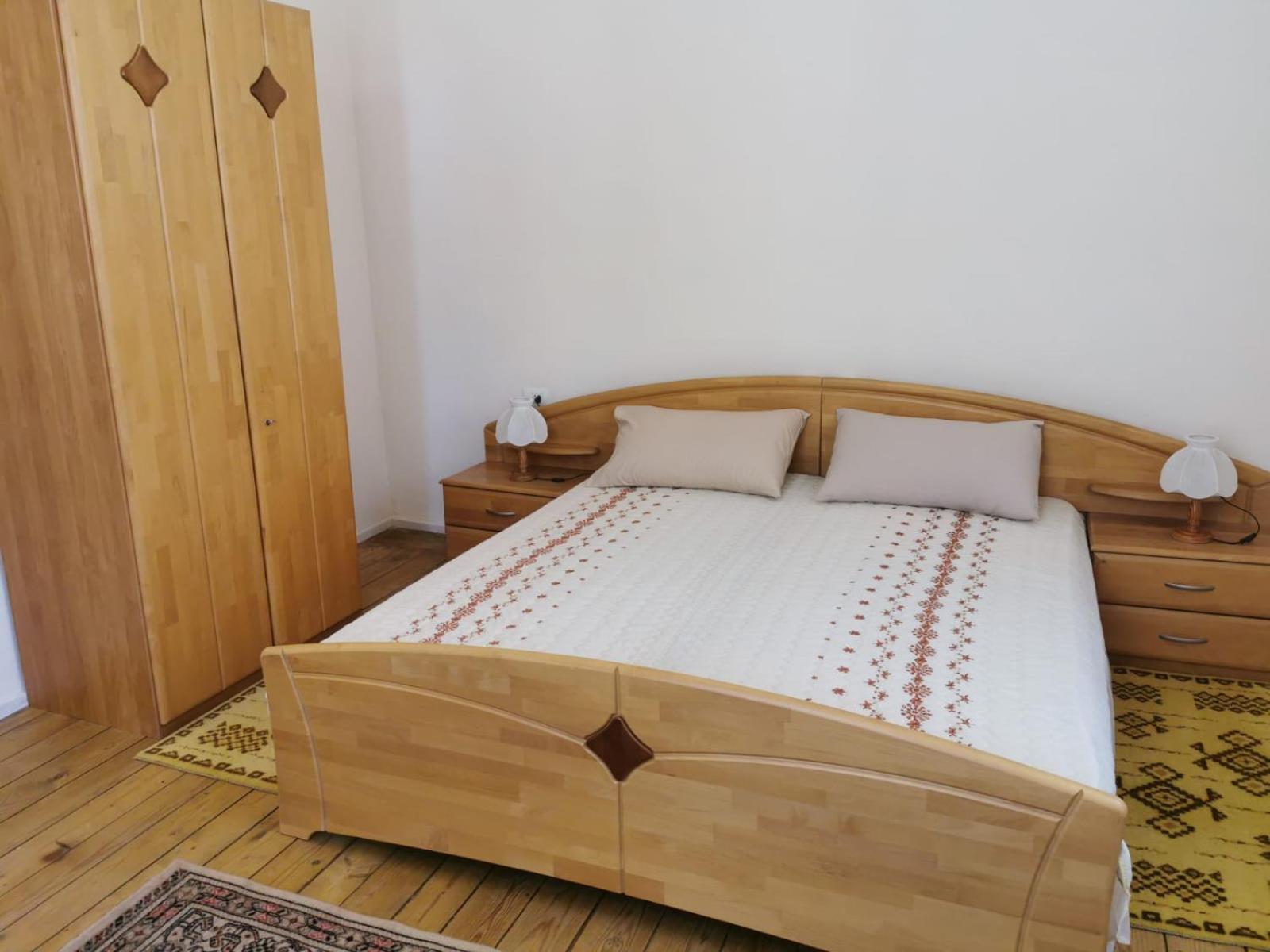 Gm Tirana Hostel Buitenkant foto